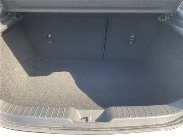 MAZDA 3 FASTBACK 2019 Image 31