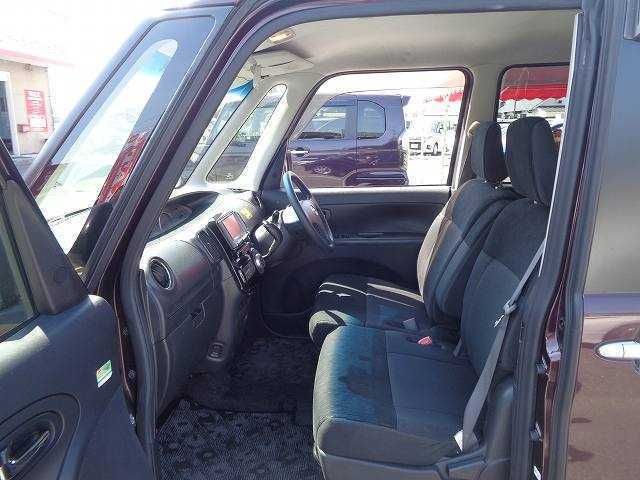 DAIHATSU TANTO CUSTOM 2013 Image 31