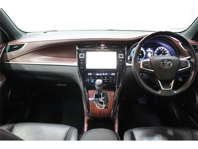 TOYOTA HARRIER HYBRID 2015 Image 31