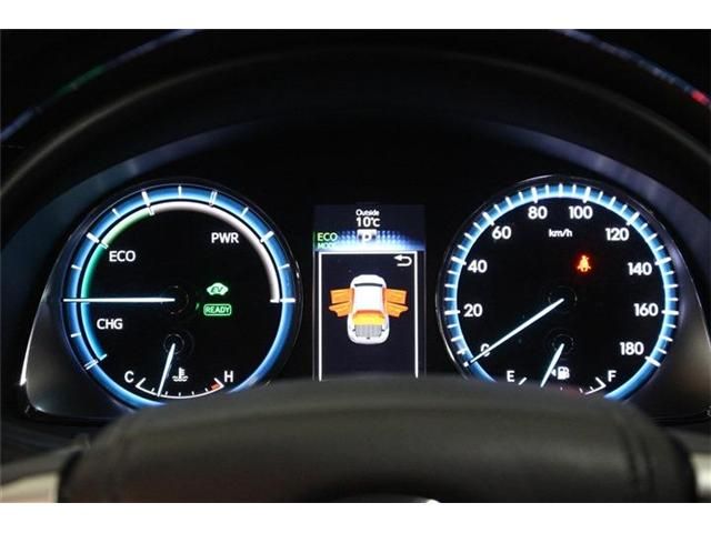 TOYOTA HARRIER HYBRID 2015 Image 31