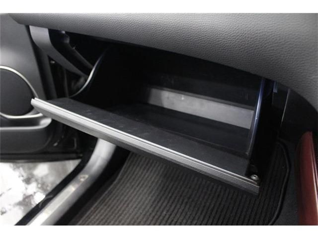 TOYOTA HARRIER HYBRID 2015 Image 31