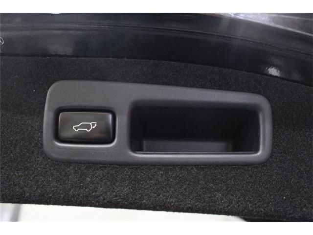 TOYOTA HARRIER HYBRID 2015 Image 31