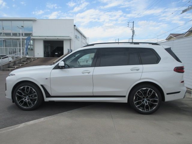 BMW X7 2024 Image 31