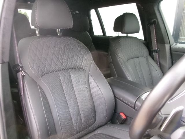 BMW X7 2023 Image 31