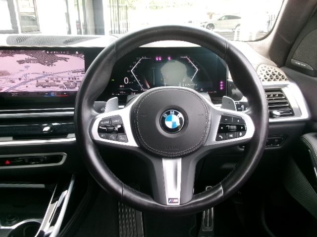 BMW X7 2023 Image 31