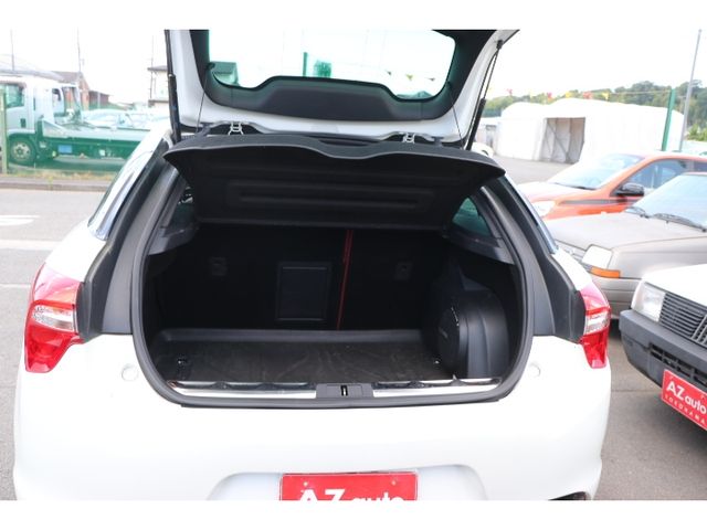 CITROEN DS5 2013 Image 31