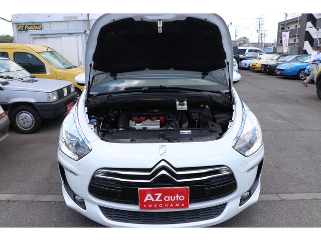 CITROEN DS5 2013 Image 31