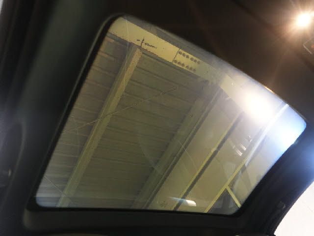 MERCEDES BENZ SL CLA 2013 Image 31