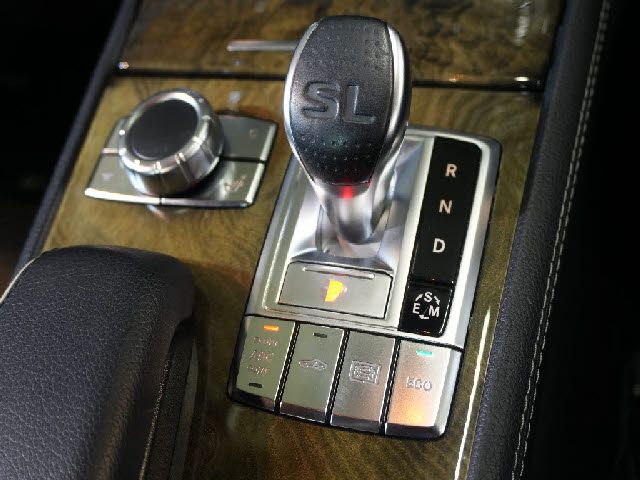 MERCEDES BENZ SL CLA 2013 Image 31