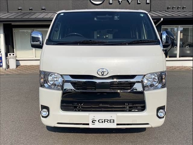TOYOTA HIACE VAN 2WD 2022 Image 31