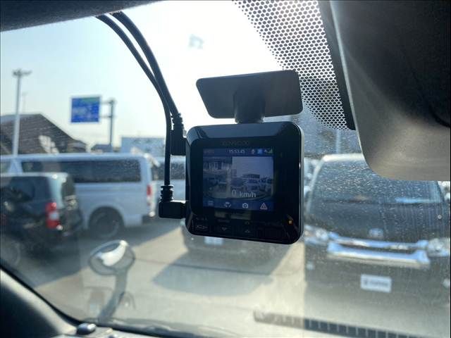 TOYOTA HIACE VAN 2WD 2022 Image 31