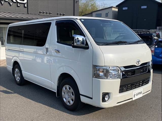 TOYOTA HIACE VAN 2WD 2022 Image 31