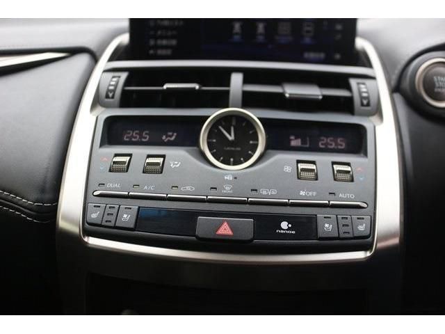 TOYOTA LEXUS NX300 2017 Image 31