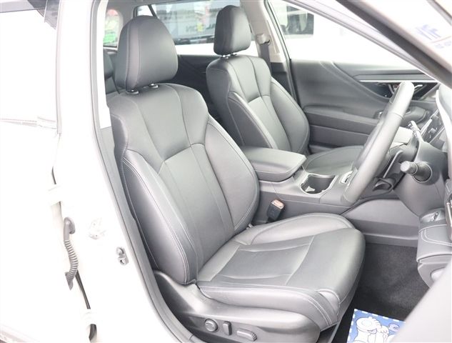 SUBARU LEGACY OUTBACK 2022 Image 31