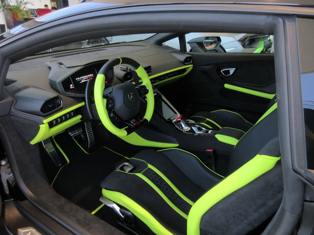 LAMBORGHINI HURACAN 2024 Image 31