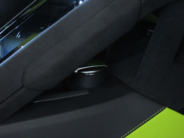 LAMBORGHINI HURACAN 2024 Image 31