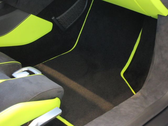 LAMBORGHINI HURACAN 2024 Image 31