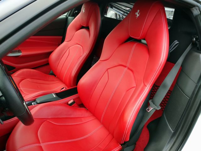 FERRARI F8 TRIBUTO 2020 Image 31