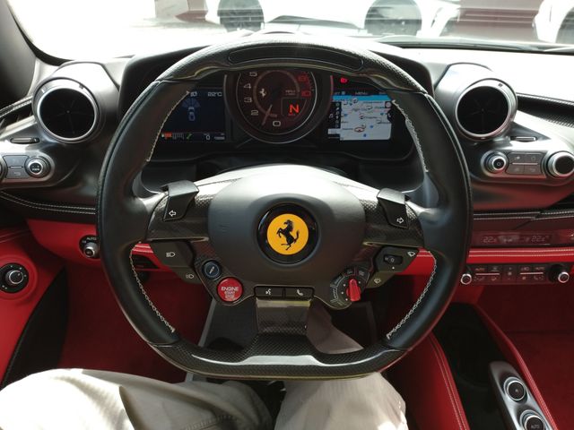 FERRARI F8 TRIBUTO 2020 Image 31