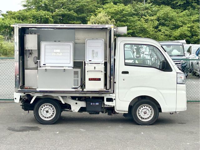 DAIHATSU HIJET TRUCK 4WD 2019 Image 31