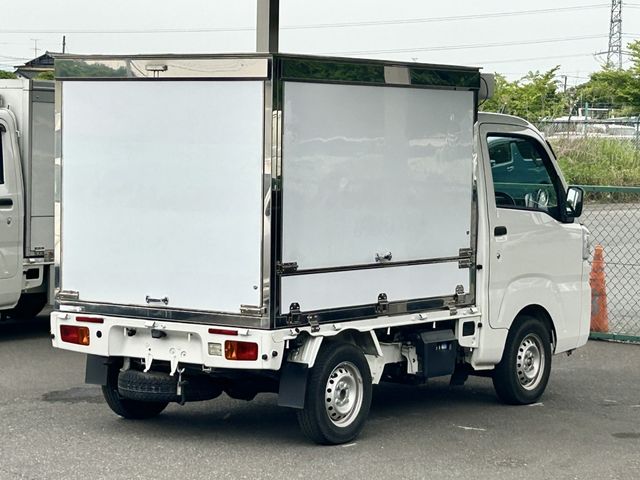 DAIHATSU HIJET TRUCK 4WD 2019 Image 31