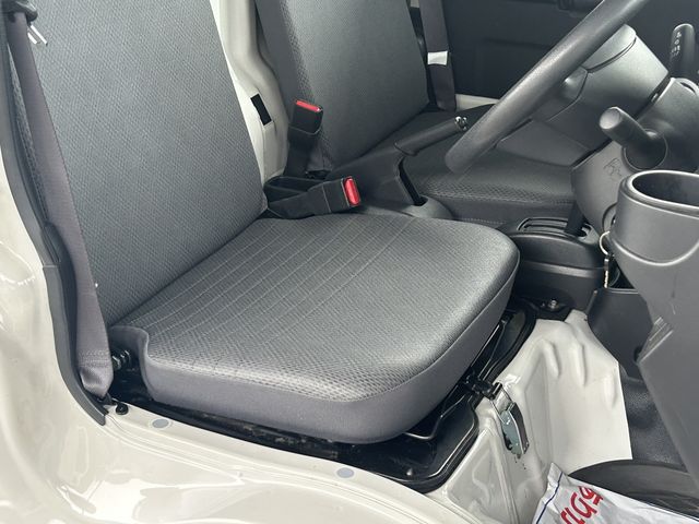 DAIHATSU HIJET TRUCK 4WD 2019 Image 31