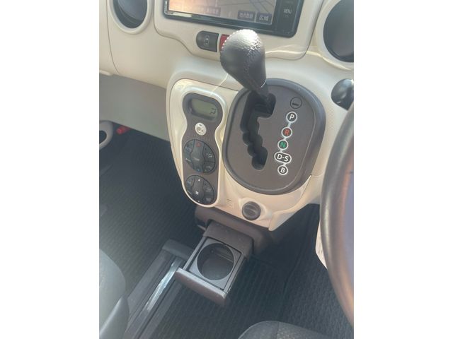 TOYOTA PORTE 2016 Image 31