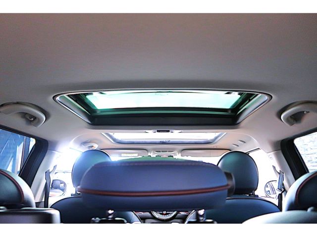 BMW MINI COOPER S CL 2016 Image 31