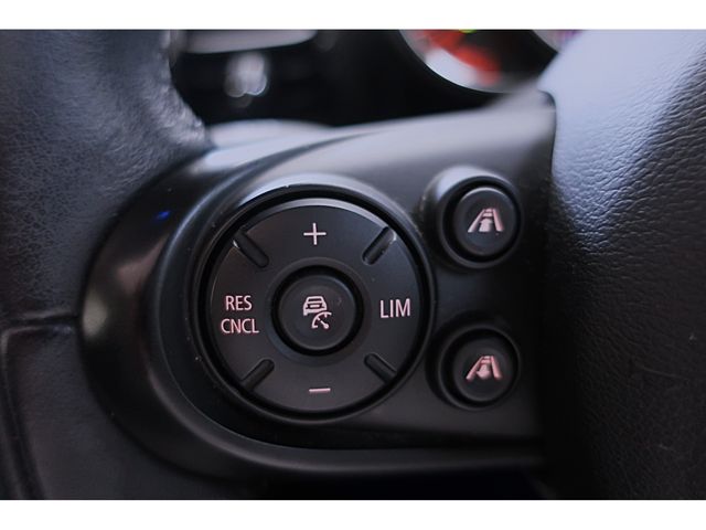 BMW MINI COOPER S CL 2016 Image 31