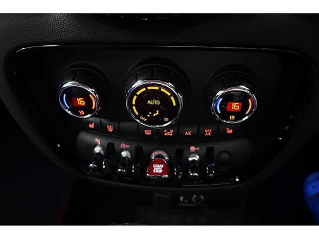 BMW MINI COOPER S CL 2016 Image 31