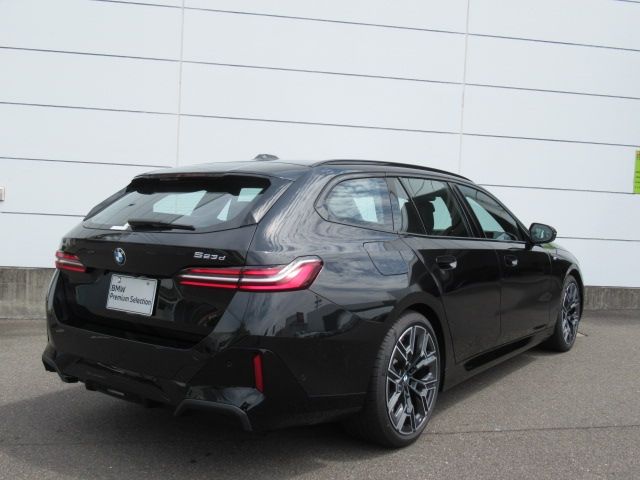 BMW 5SERIES TOURING 2024 Image 31