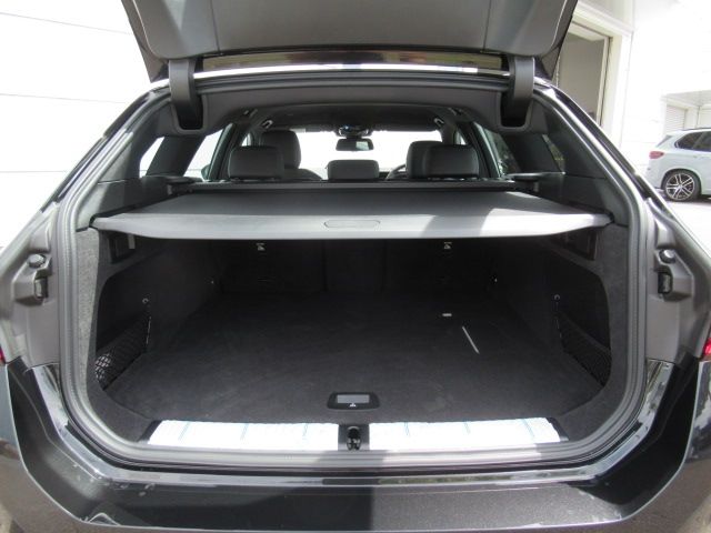 BMW 5SERIES TOURING 2024 Image 31