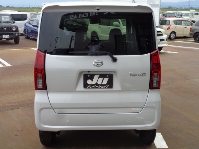 DAIHATSU TANTO 4WD 2024 Image 31