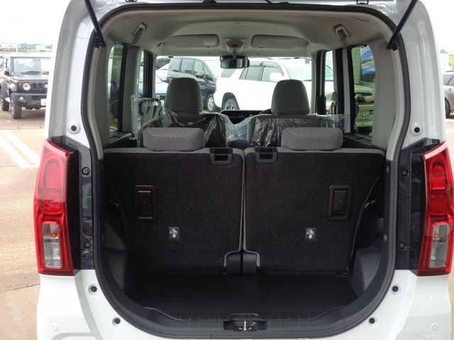 DAIHATSU TANTO 4WD 2024 Image 31