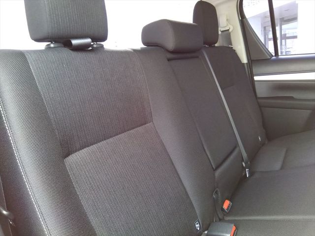 TOYOTA HILUX 4WD 2021 Image 31