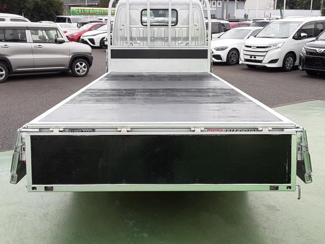 HINO DUTRO 2019 Image 31