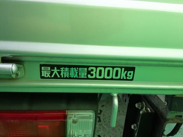 HINO DUTRO 2019 Image 31