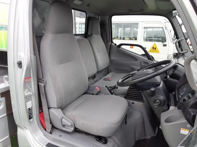 HINO DUTRO 2019 Image 31