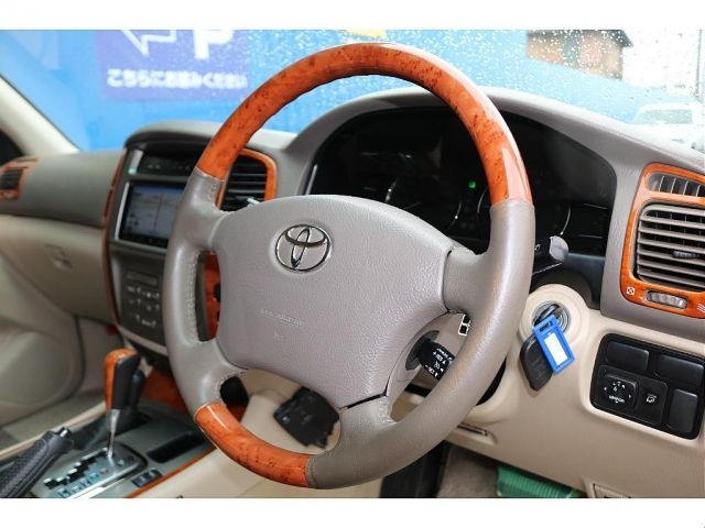 TOYOTA LANDCRUISER WAGON 2005 Image 31