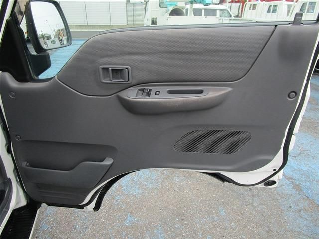 MAZDA BONGO TRUCK 1.15T 2W 2018 Image 31