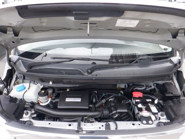 HONDA N BOX 2019 Image 31