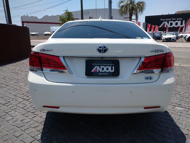TOYOTA CROWN MAJESTA HYBRID 2016 Image 31