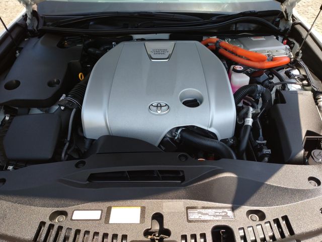 TOYOTA CROWN MAJESTA HYBRID 2016 Image 31