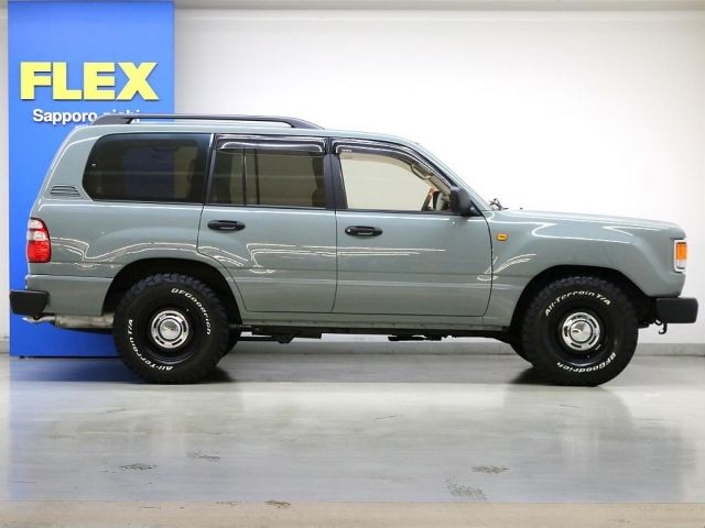 TOYOTA LANDCRUISER WAGON 2002 Image 31