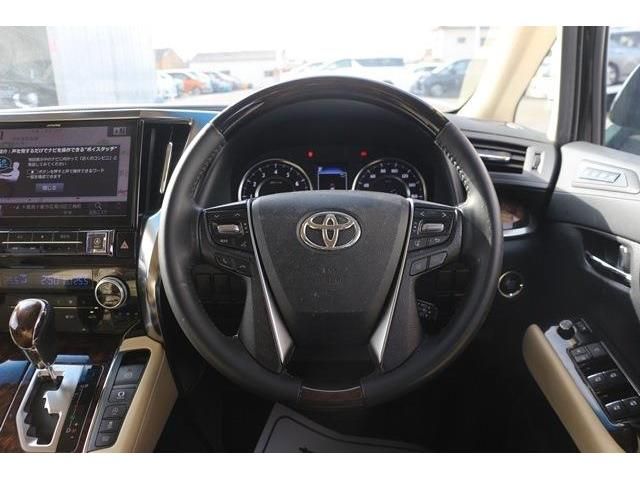 TOYOTA VELLFIRE 2018 Image 31