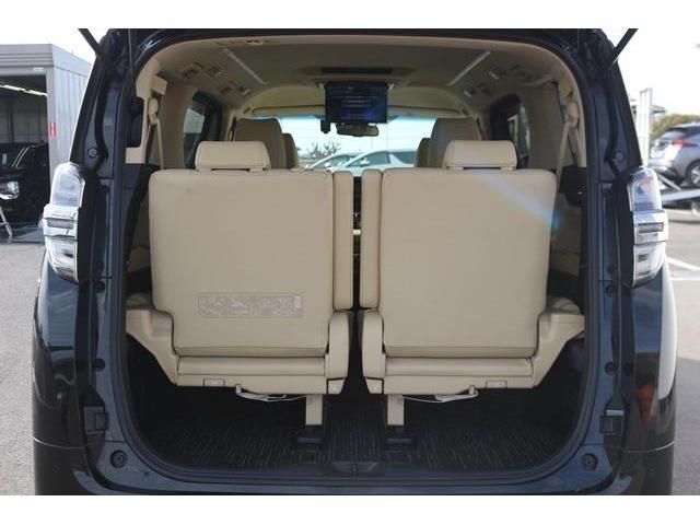 TOYOTA VELLFIRE 2018 Image 31