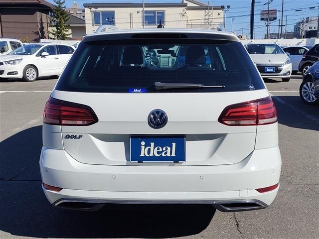 VOLKSWAGEN GOLF VARI 2020 Image 31