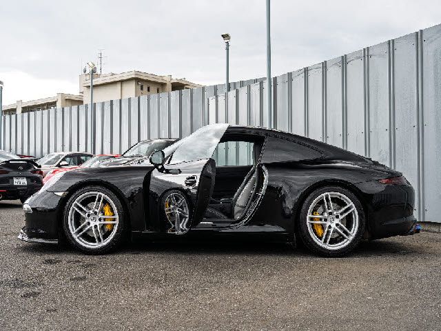 PORSCHE 911 2013 Image 31