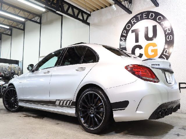MERCEDES BENZ MERCEDES AMG C CLASS 2018 Image 31