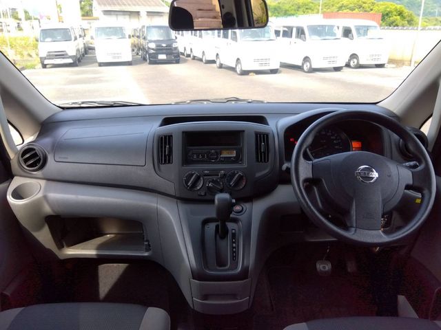 NISSAN NV200 VANETTE VAN 2018 Image 31